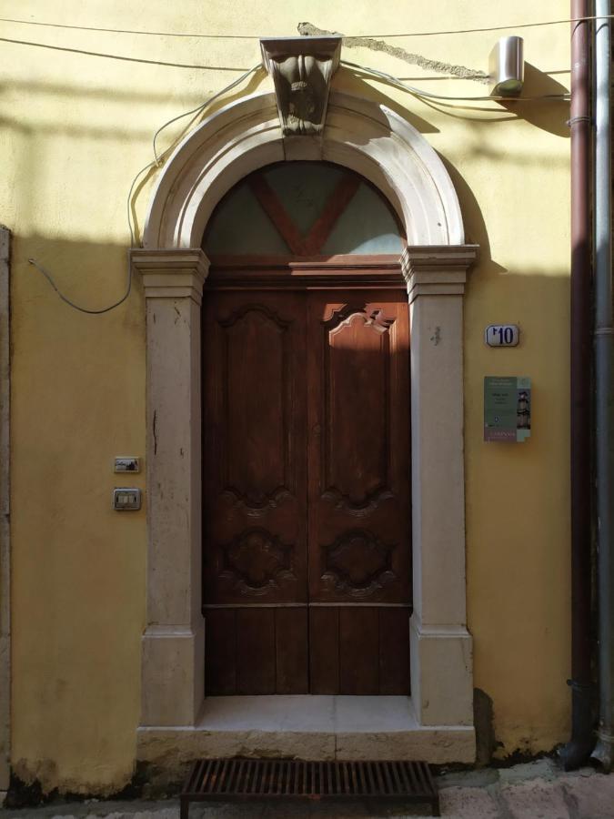 Stanze Don Gesualdo Alloggio Turistico Taurasi Kültér fotó